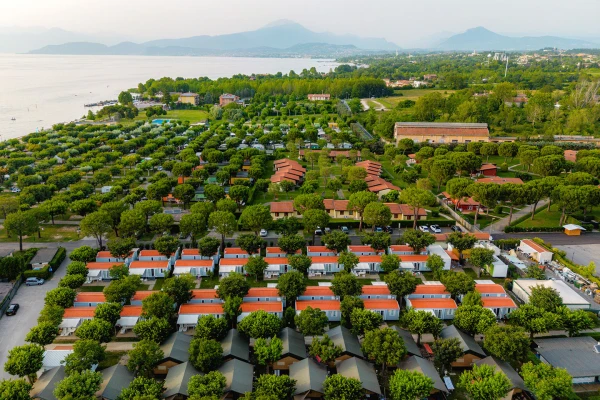 del-garda-drone-camping