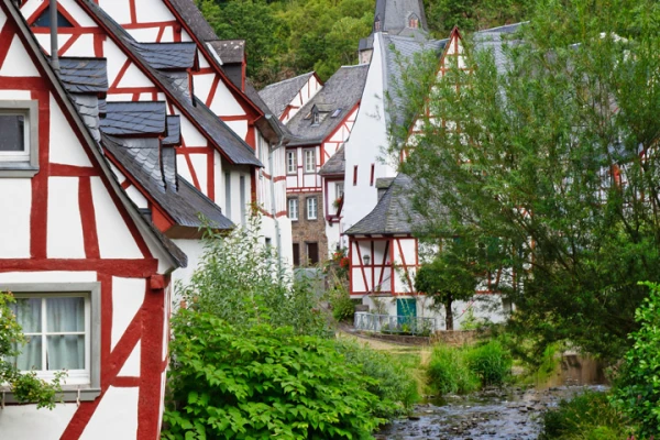 duitsland-kasteel-sfeer-lowenburg