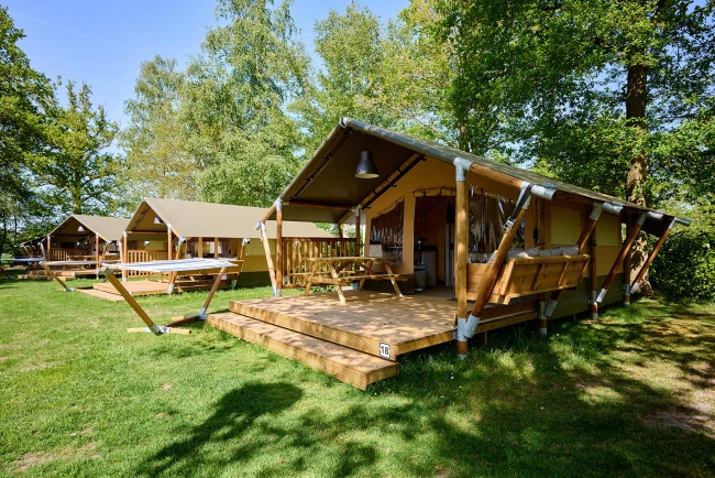 Recreatiepark De Lucht Compact   Zijaanzicht