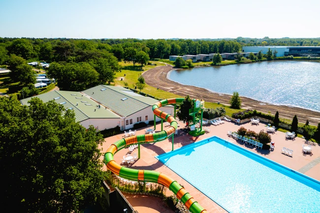 De Schatberg Drone Zwembad