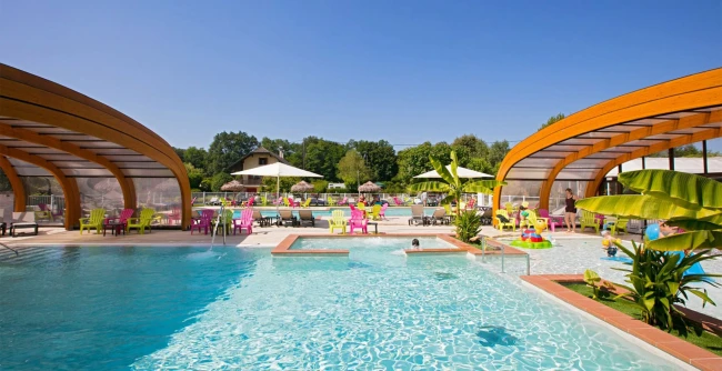 Le Coin Tranquille Zwembad