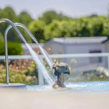 Camping Les Genêts Zwembad Massagestraal