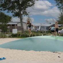 De  Nollen Springkussen