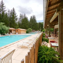 Vaubarlet Zwembad Terras