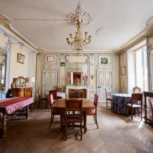 Le Petit Trianon Kasteel Binnen