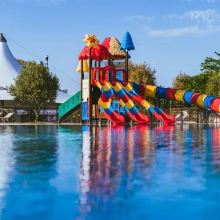 Vigna Sul Mar Family Camping Village   Zwembad 3