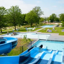 Vakantiepark De Twee Bruggen Glijbanen