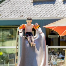 Camping Les Genêts Glijbaan Kindje