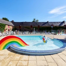 Domaine Du Logis Peuterbad Glijbaan